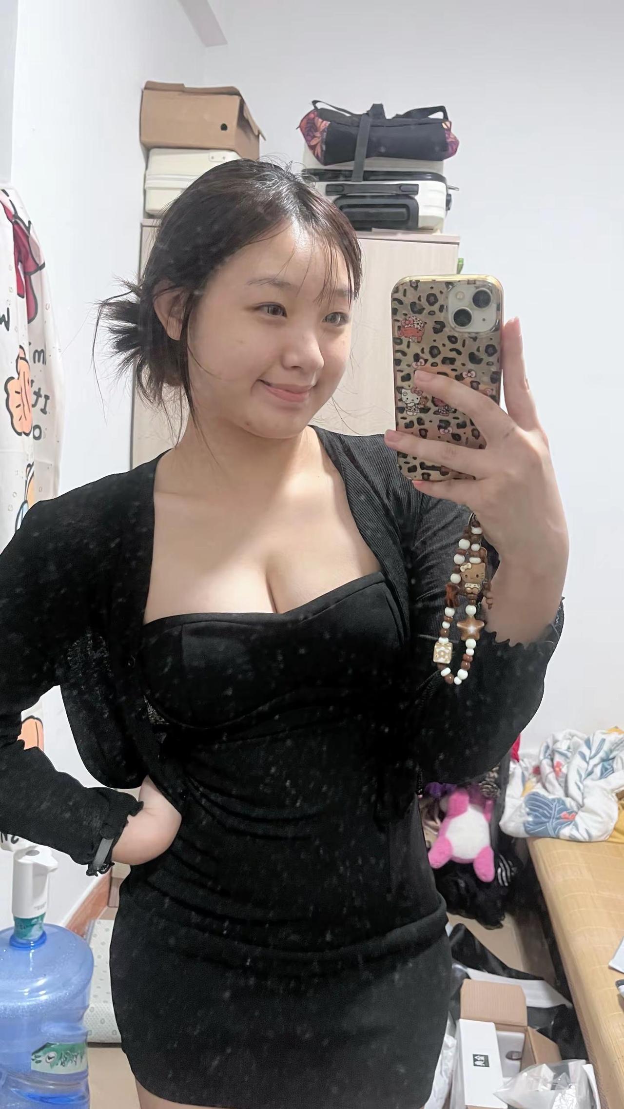测评穿搭 黑裙穿搭
