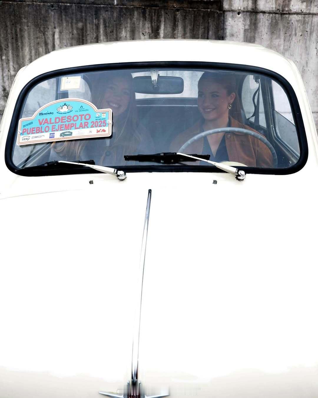 “妹，出来玩吗，我来接你啊”