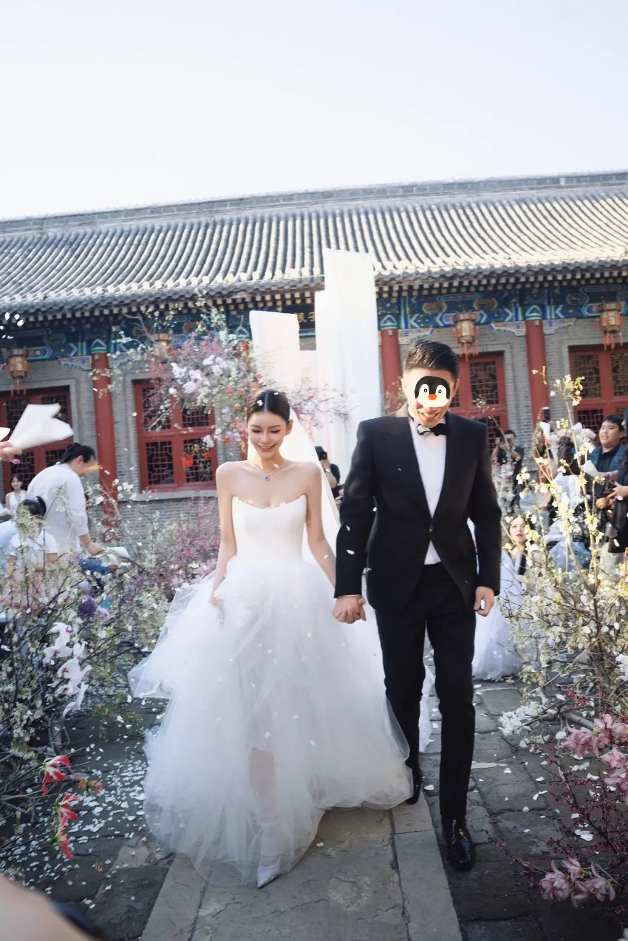 马筱梅和老公满脸幸福，这照片也太美了