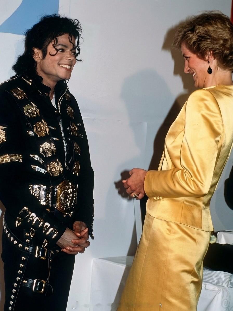 迈克尔杰克逊[超话]  Michael Jackson and Princess