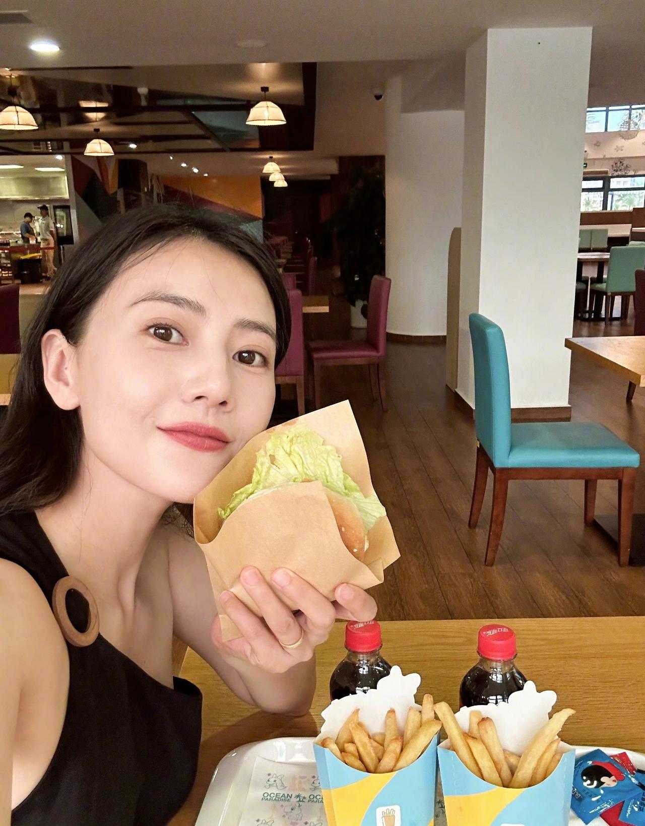 我今天又学了一句话：起心动念即为行！听康华兰老师讲的课——当你希望别人好的时候，