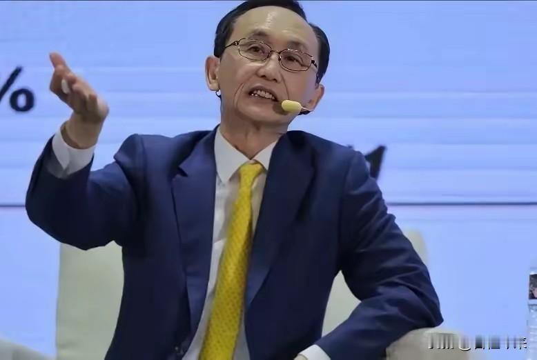 吴子嘉点名批评郑丽文：要和平就别访美、别买美国武器。
 
最近，台湾政坛有一场争