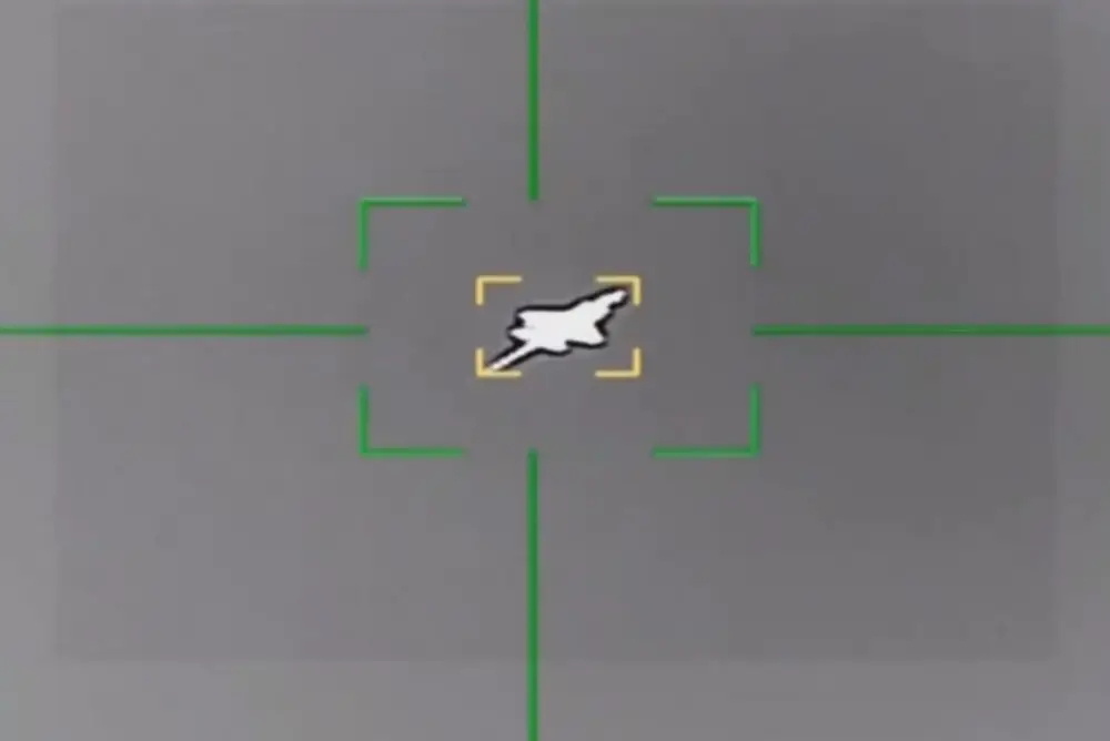 中东局势伊朗称击中美军F35战机 伊朗公布全球首次击落F-35战斗机画面美国有线