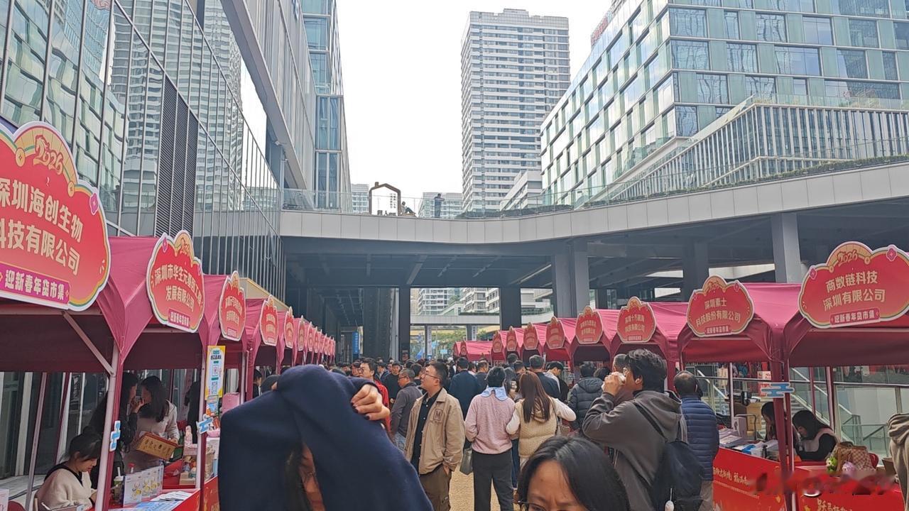 日本前议长河野洋平很可能获得我们的接待。
但会是“有限度、低规格、有条件”的接待