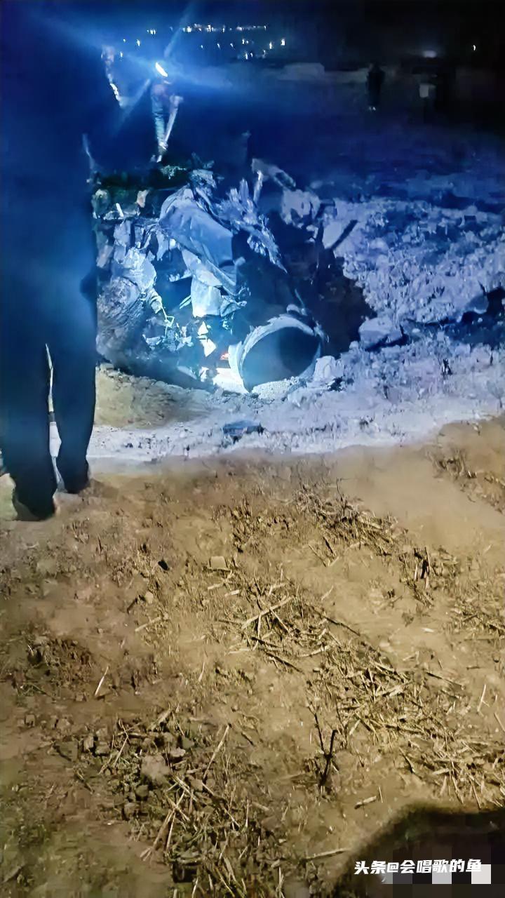 综合各方可靠信源，为了寻找F-15E跳伞飞行员，美军已经付出7架战机伤亡代价。这