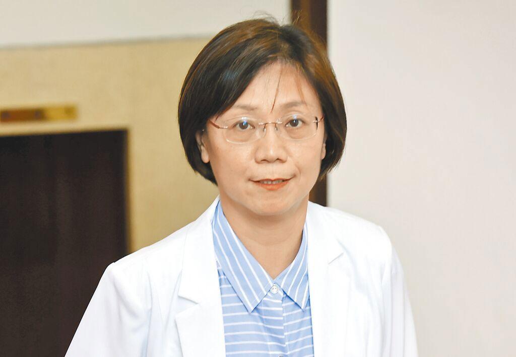 杀猴儆鸡？翁晓玲担心自己会是下一个吴子嘉。
国民党民意代表翁晓玲10月22日在脸