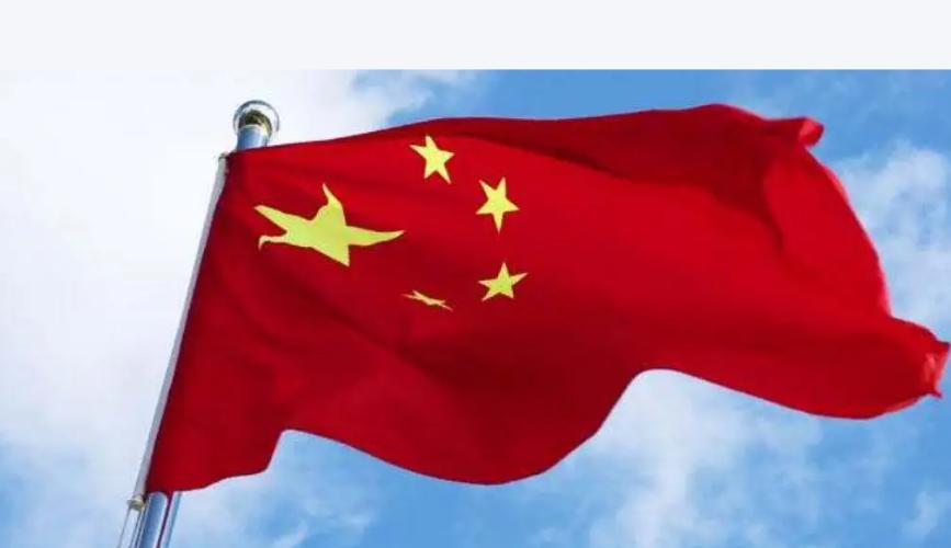 美学者给中国的3个警告：别低估美国的残暴，它不会让中国崛起！

在美国学界，能把