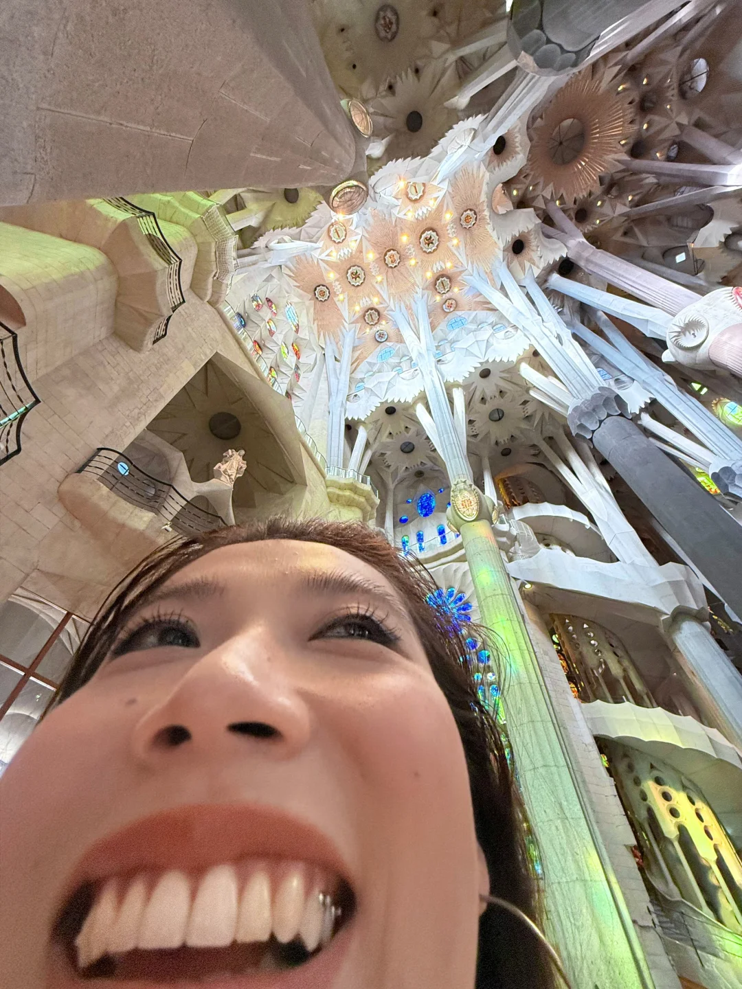你咋知道我在圣家堂？！！
