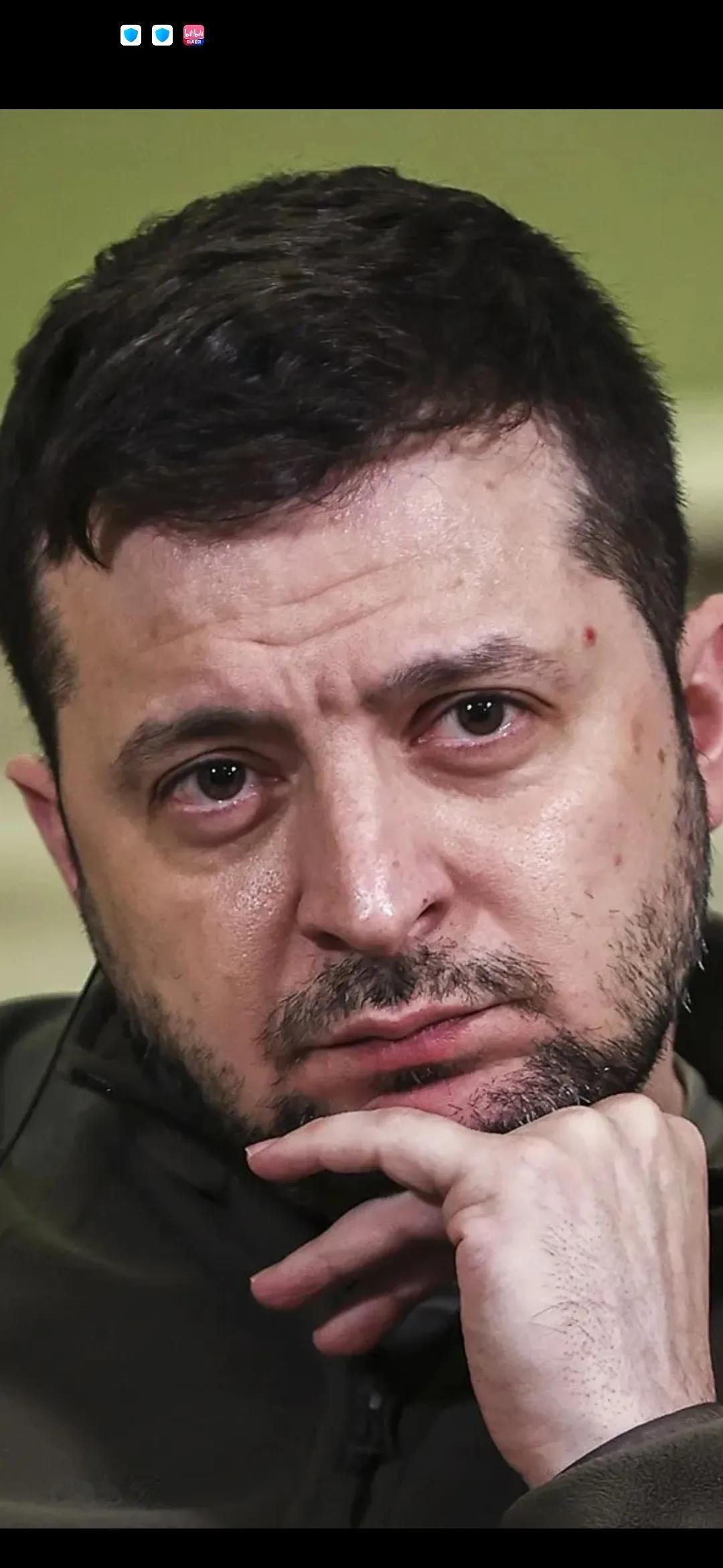 泽连斯基的讲话显示出他的无奈和选择，无论怎么选都会是失败。
    昨天，面对美