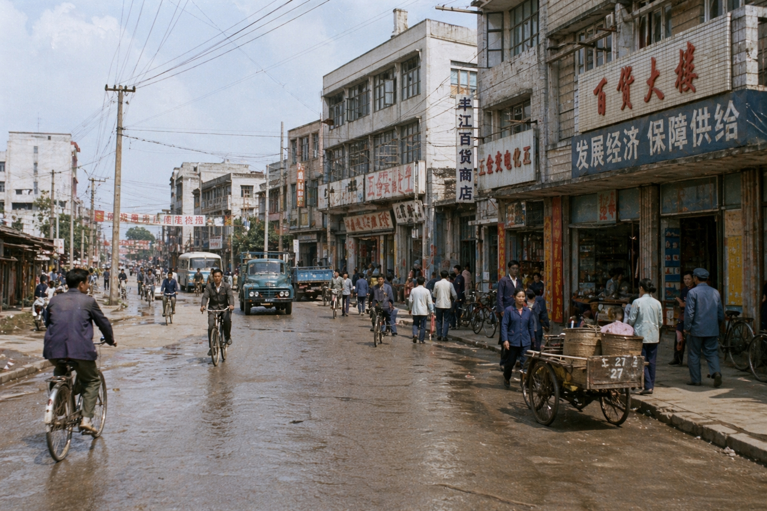 Image2 消除AI味儿 我今天叫image2生成的80年代江西街景我觉得最大