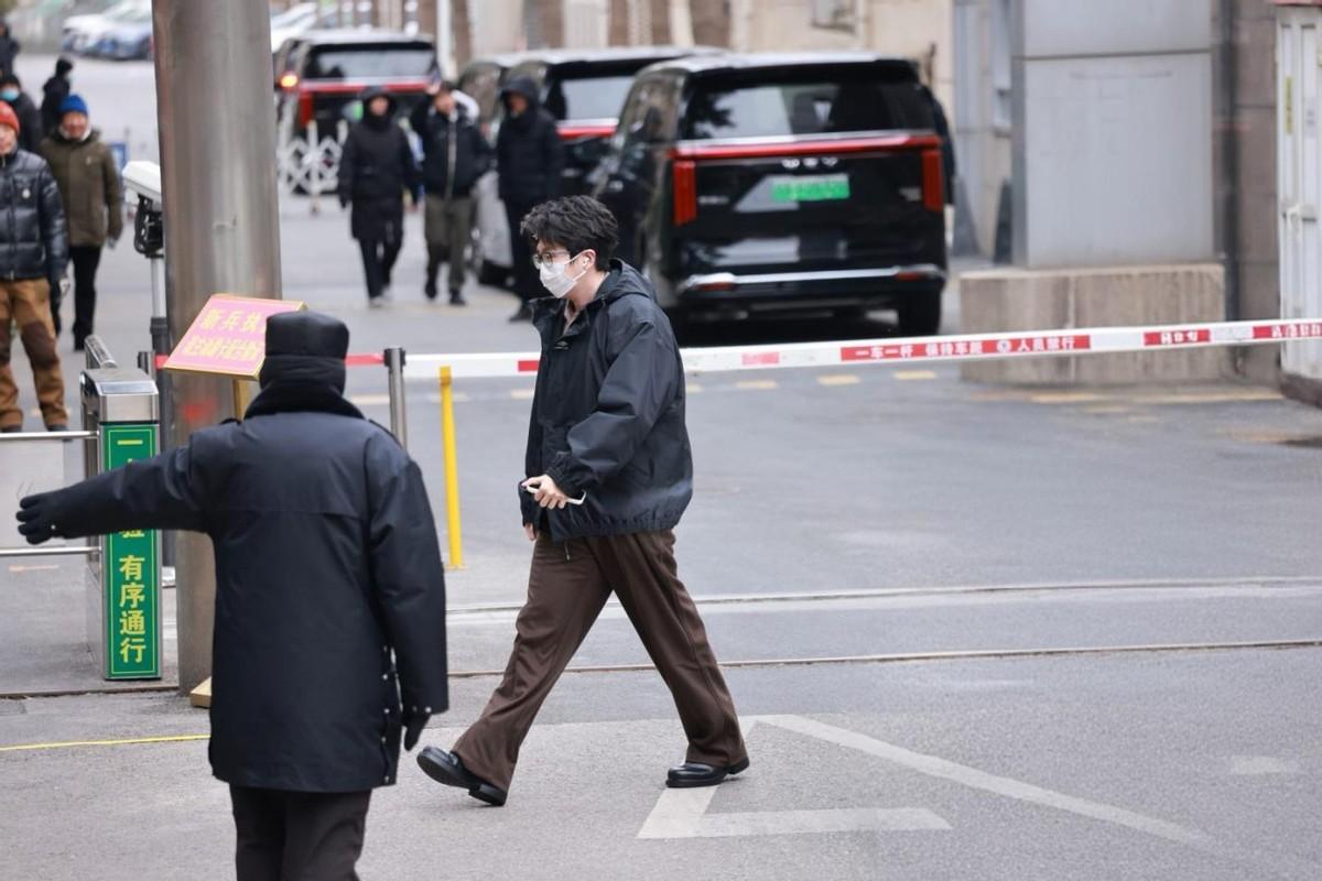 从另一个角度看，央视春晚选择魏牌高山，也是对其背后庞大用户群体验证结果的信任。2