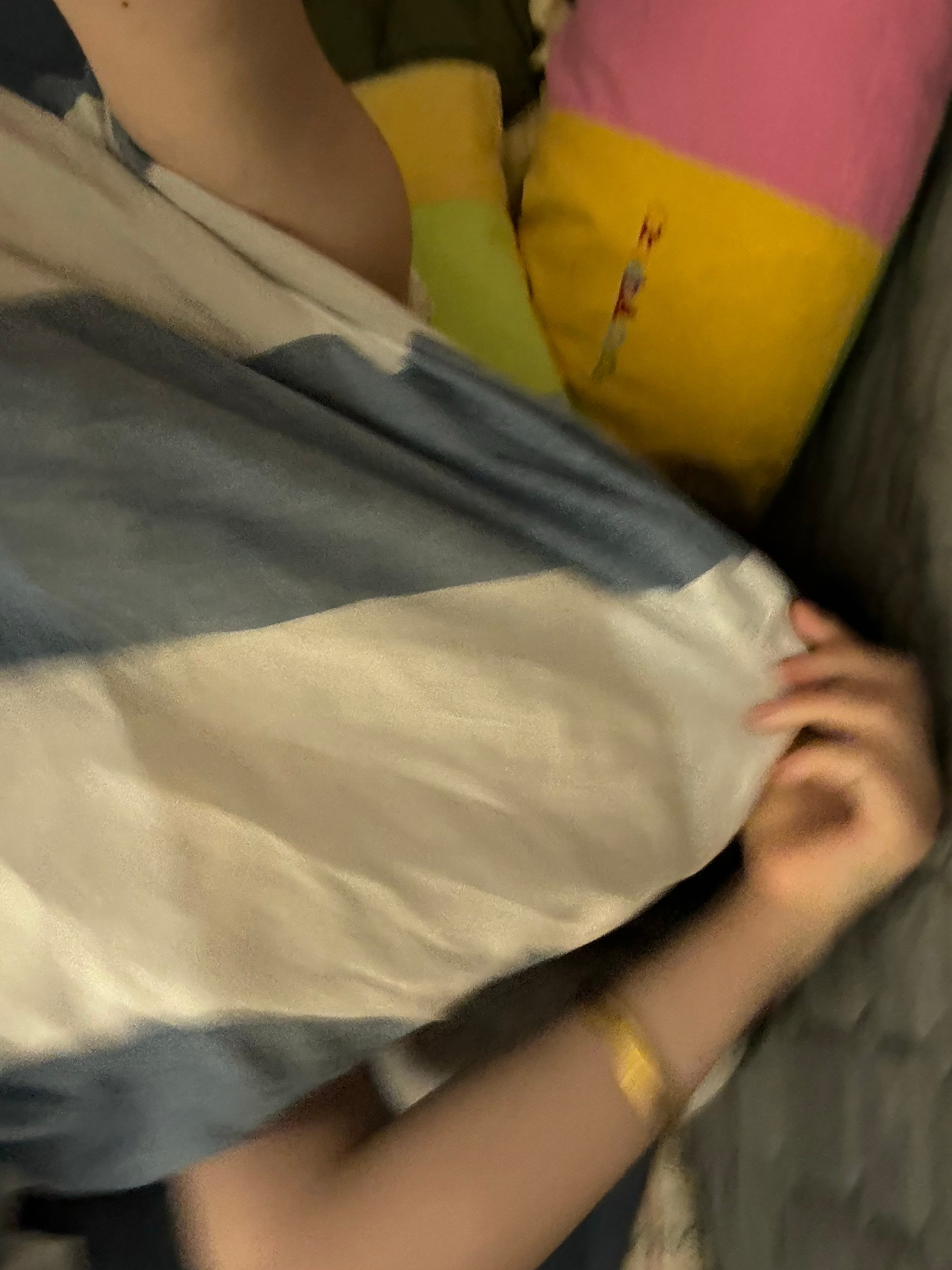 睡觉 