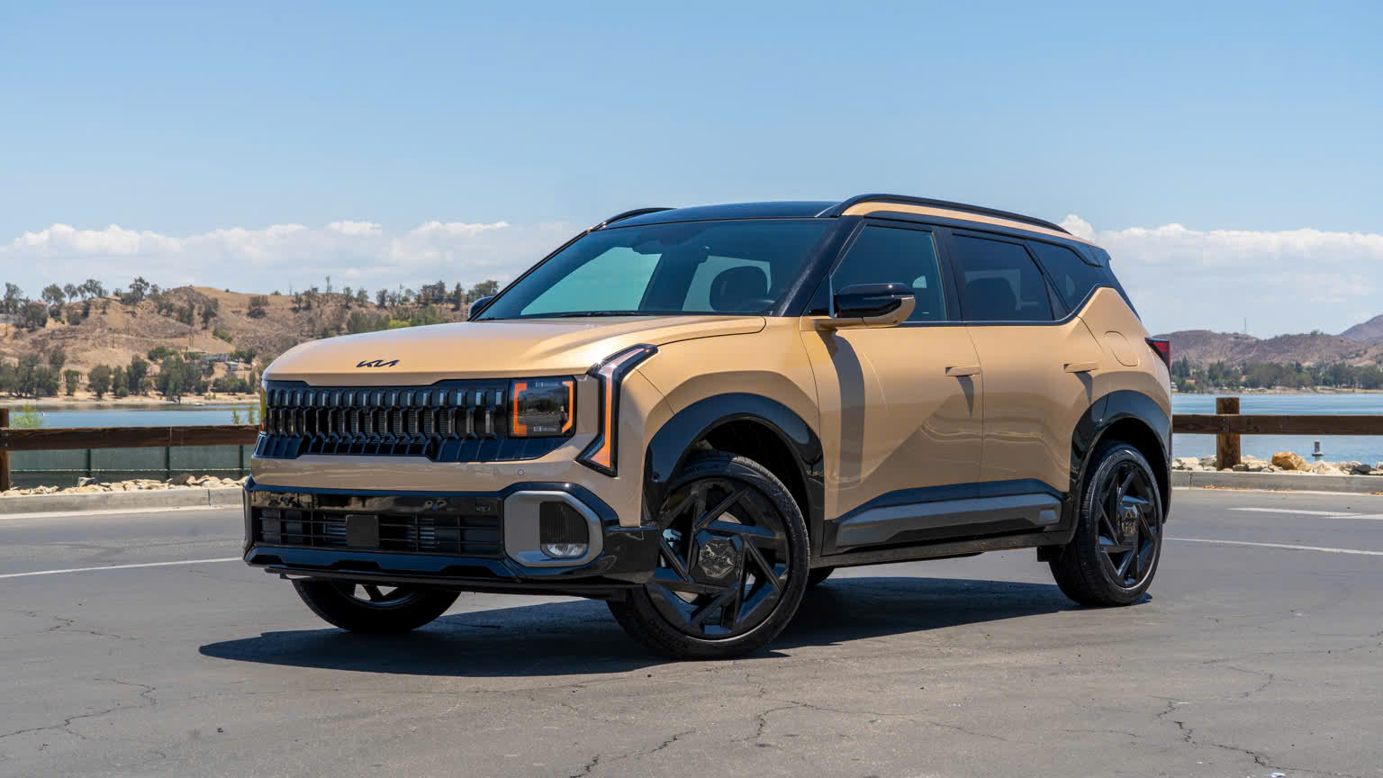起亚  2027  起亚Seltos X-Line SX新车全面换代、尺寸放大，