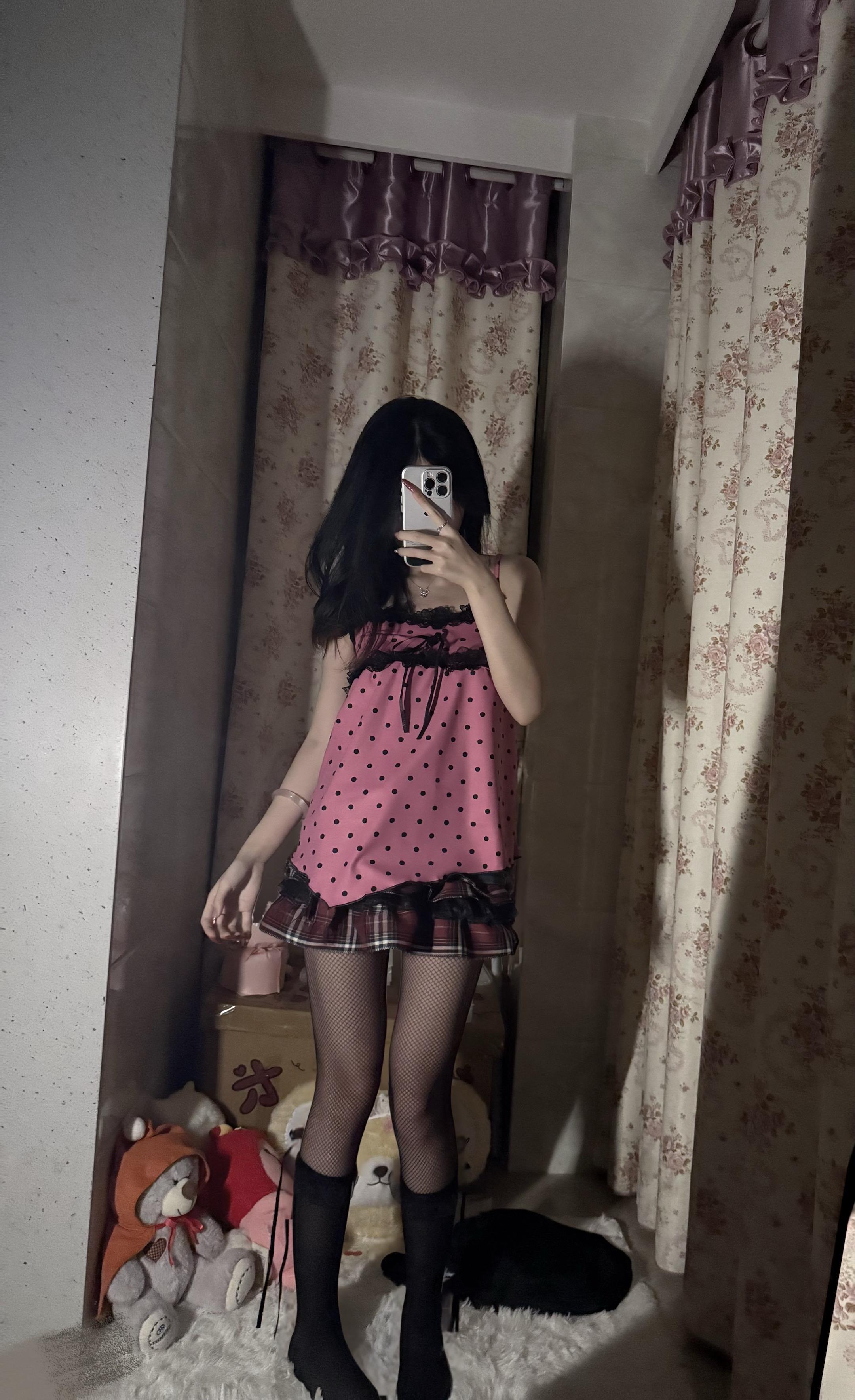 宝宝你知道吗。现在不流行喊姐姐，流行喊