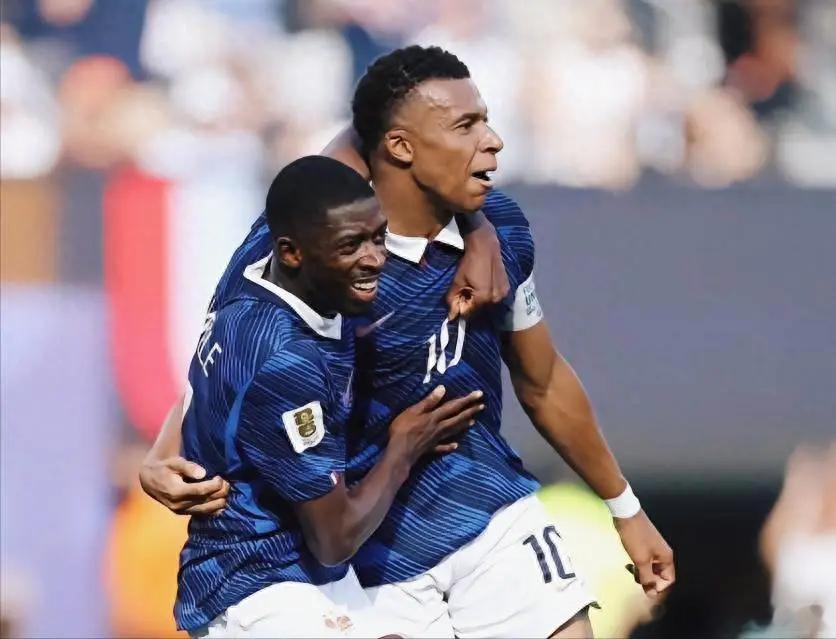⚽️【世界杯前瞻 宿命对决！法国VS摩洛哥：5亿欧锋线能否凿穿5-4-1铁桶阵？