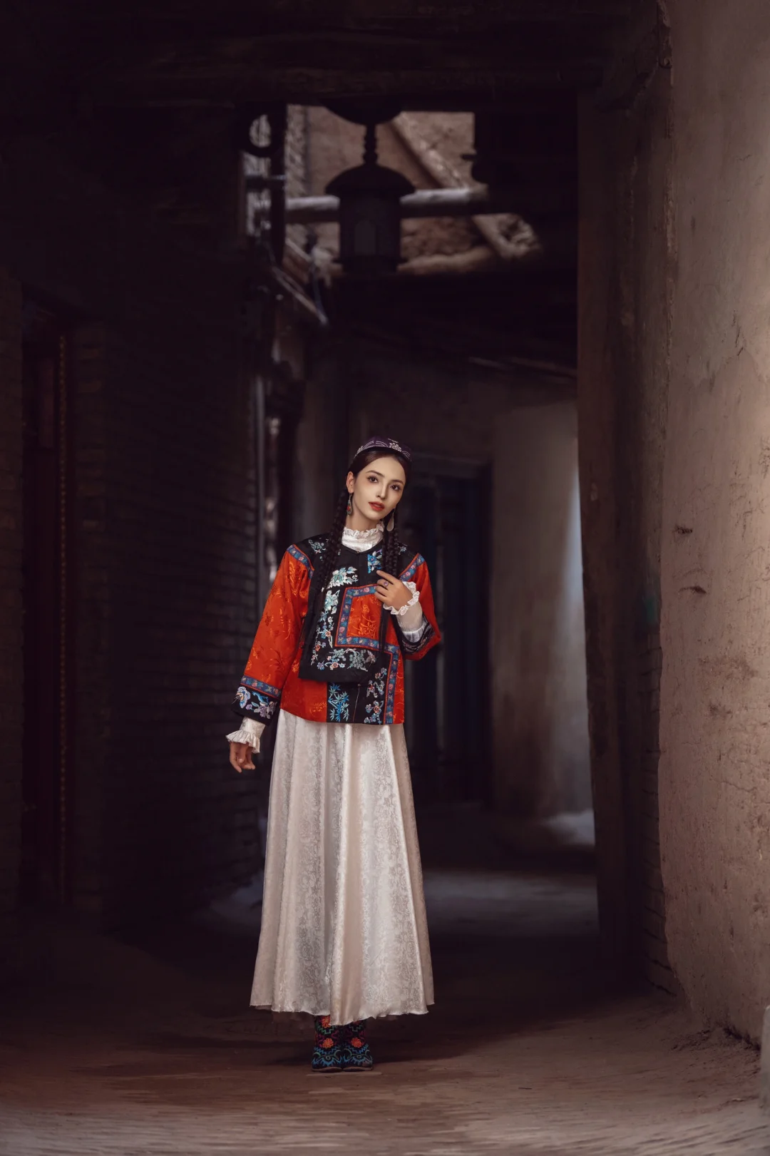 “哈密维吾尔族”服饰