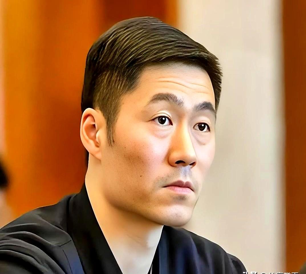 国乒这回真下狠手了！王励勤上任，直接搞了个大动作，年轻队员每月末尾淘汰，真就“末