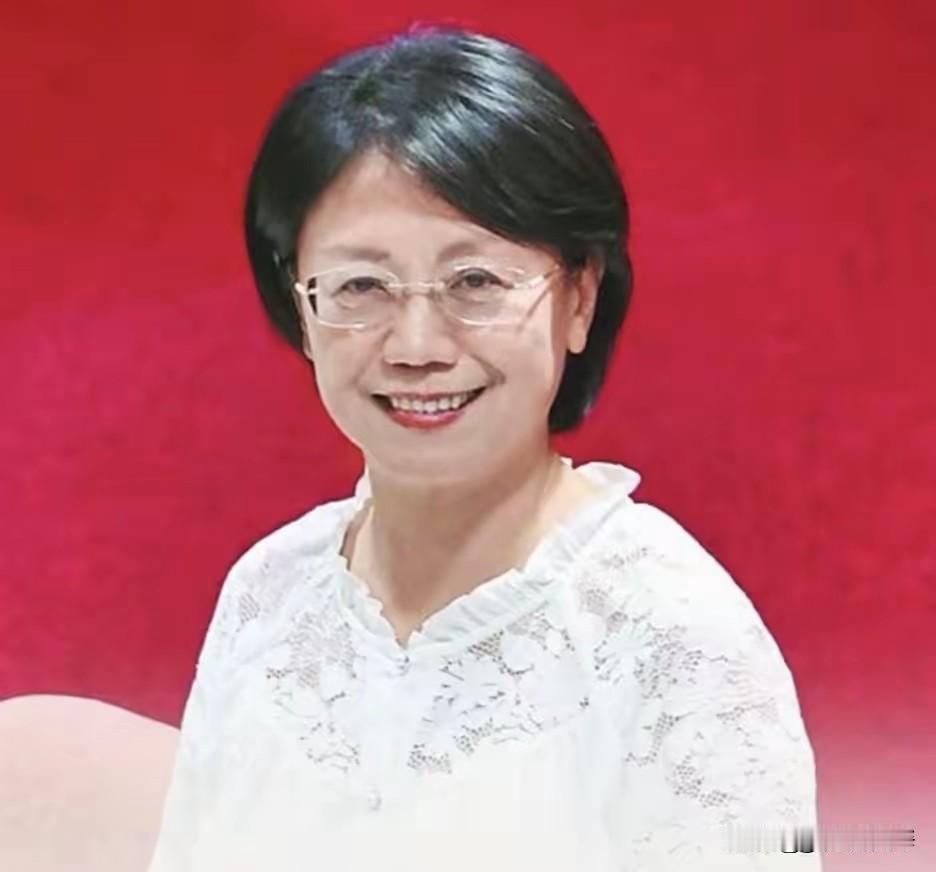 翁晓玲真正的是戳中了台独的肺管了，国民党就是要像她这样，不能按常理出牌，否则，民