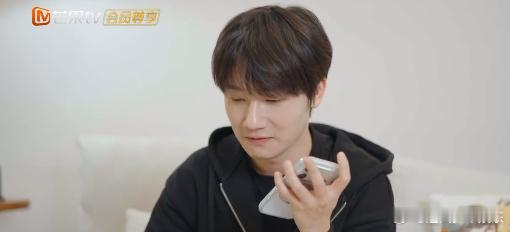 蒋敦豪选择不选择 蒋敦豪做这连线好友的决定，就像在菜市场挑菜，九个人就像九种蔬菜