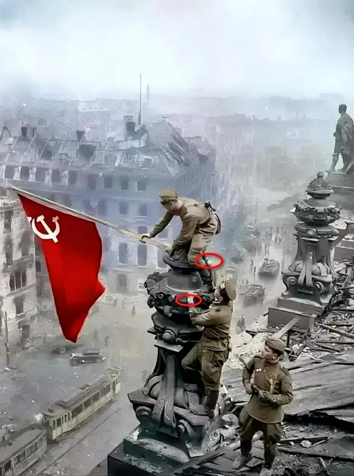 80年前，苏军将德军高官的金表当作战利品，现如今俄军的这一“传统”被完美的继承下