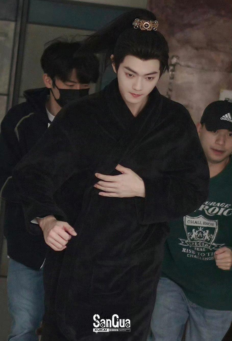 许凯史无名今日上班路透！[爱慕] ​​​