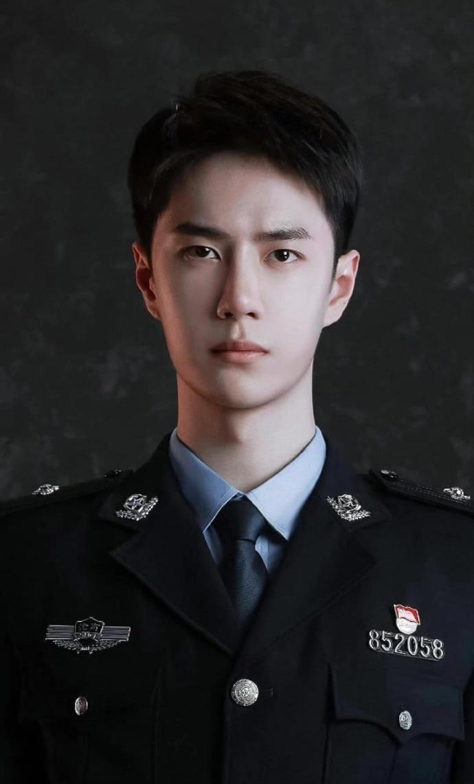 冰雨火开播4周年王一博陈宇四周年 陈晓、王一博主演的《冰雨火》开播4周年啦，是遇