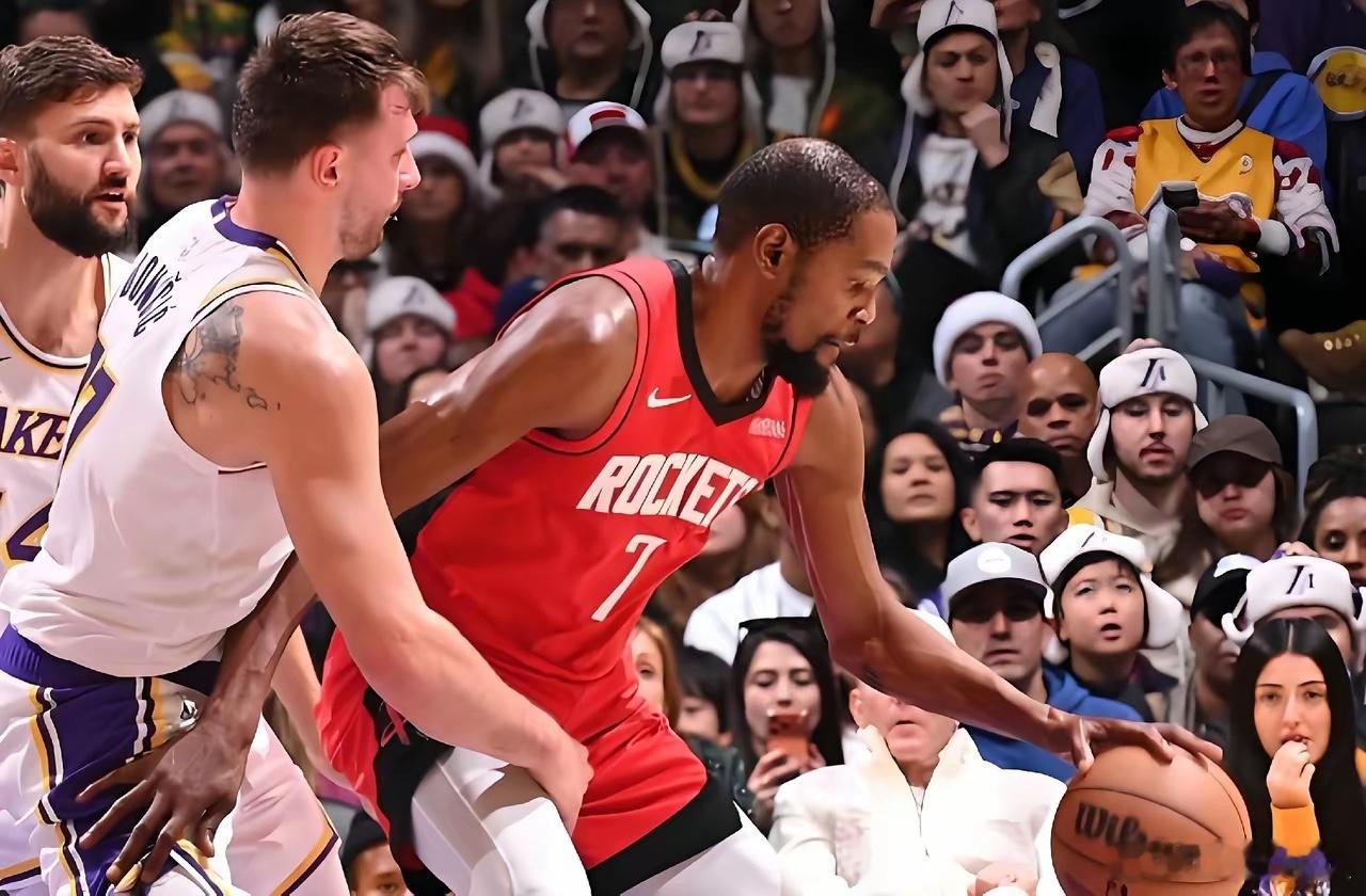 生死战！申京复出难救火箭，乌度卡帅位告急，湖人欲双杀！明日火湖背靠背大战，非普通