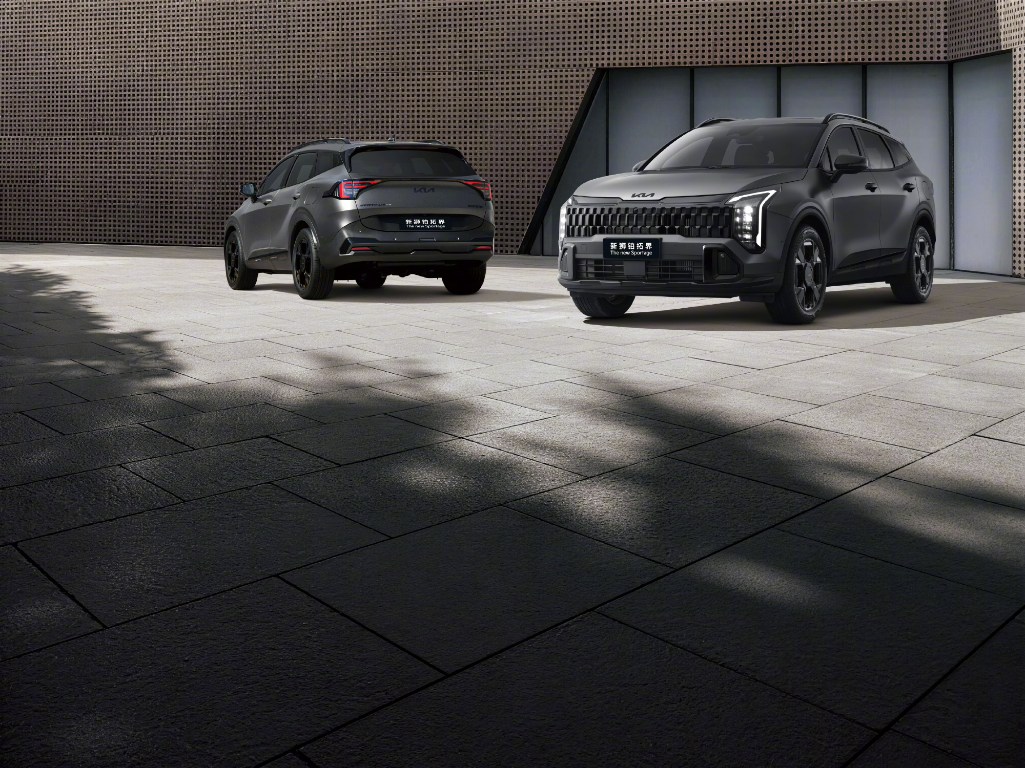 家用SUV挑来挑去怕踩坑？李娜姜山都在给起亚新狮铂拓界站台，肯定有它的道理。这款