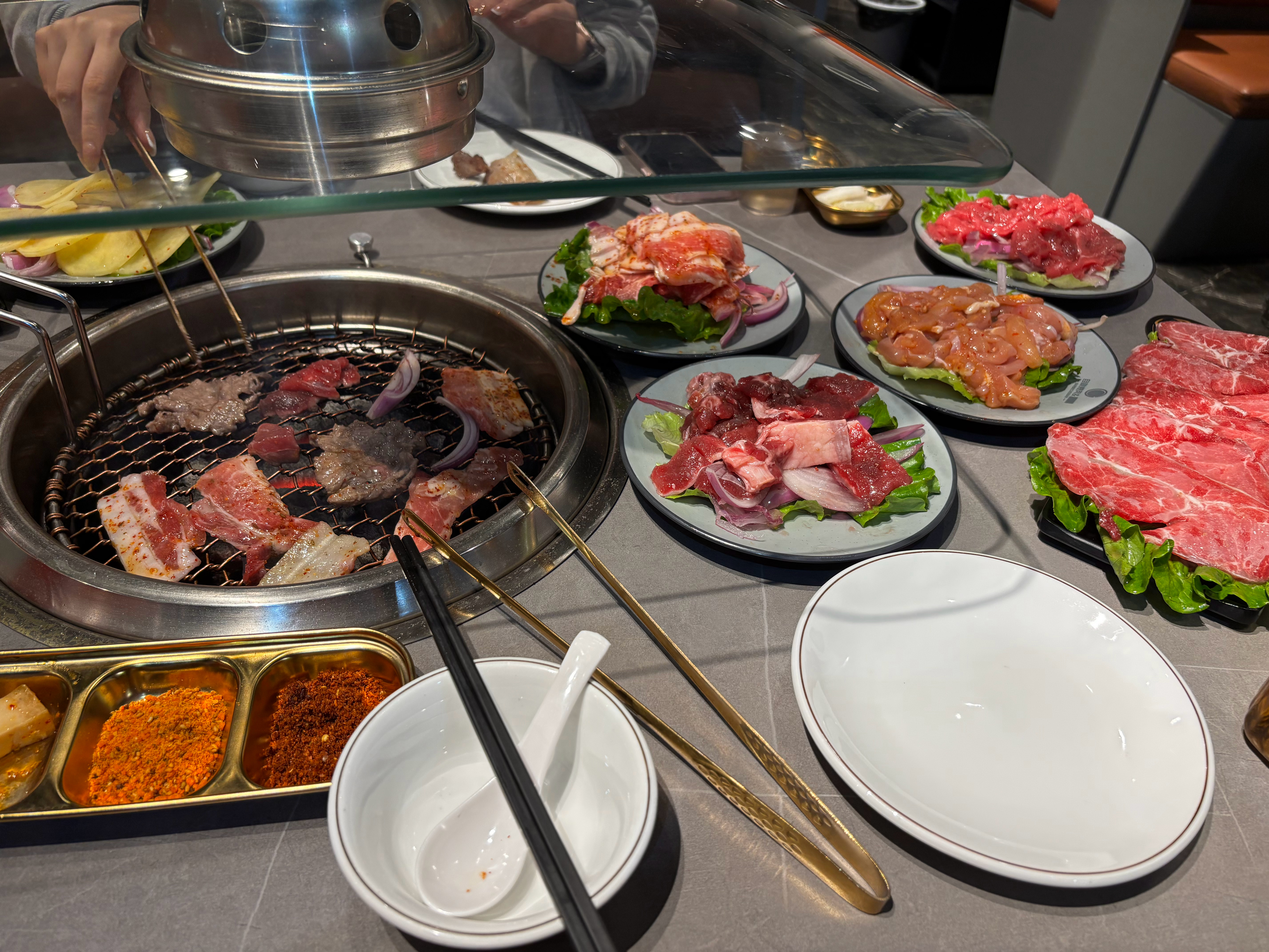 上周我不是打了3v3比赛嘛，侥幸进了八强。下周六还有一场比赛要打，所以今天上午特