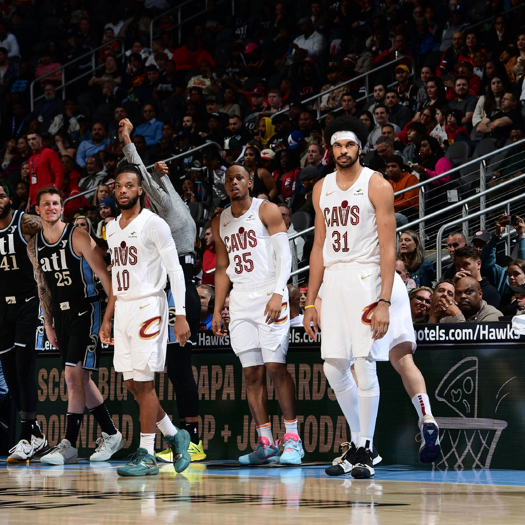 #骑士不愿放走加兰和阿伦#  据Chris Fedor报道，骑士目前似乎不愿意放