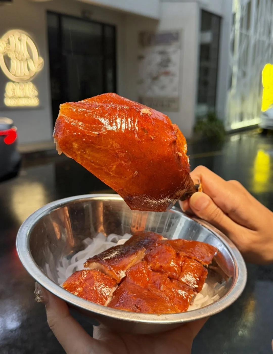 长隆逛吃收尾✨万博挖到宝藏老广味
街坊私藏常年排队的一家粤菜馆！！
长隆万博片区