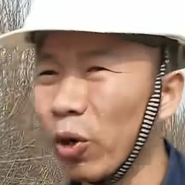 妻子上午刚入土，下午老丈人就焊死大门撵人？上门女婿竟遭全村围攻！这背后究竟藏着啥