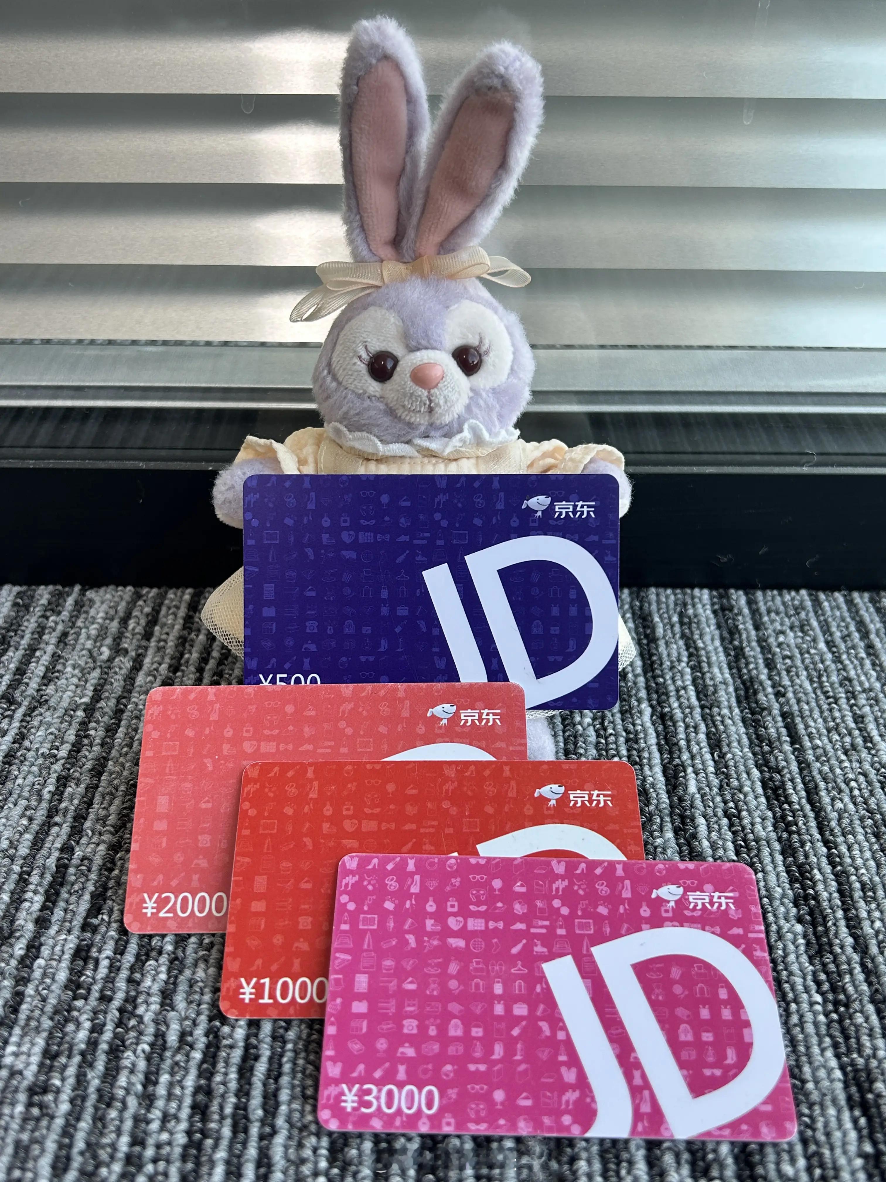 广州车展马上来了，最近的视频比较多室长替东哥安排一张点赞里抽铁粉，1000元子评