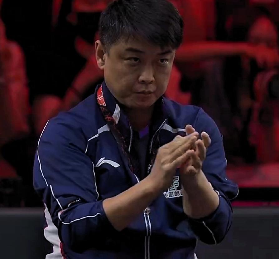 第3局，双方实力差距愈发显露，王楚钦能力厚度明显高于林昀儒，比分很快带到10-5