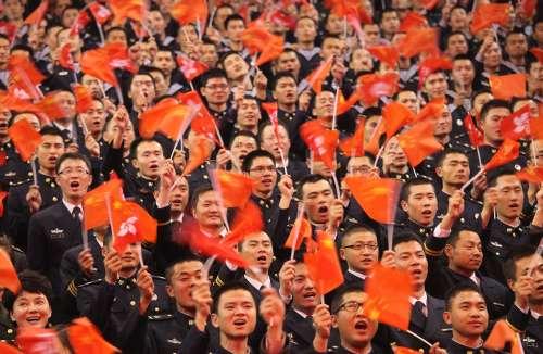 “红歌”一词是什么时候开始广泛使用的？

2008年6月开始，重庆启动了“唱读讲