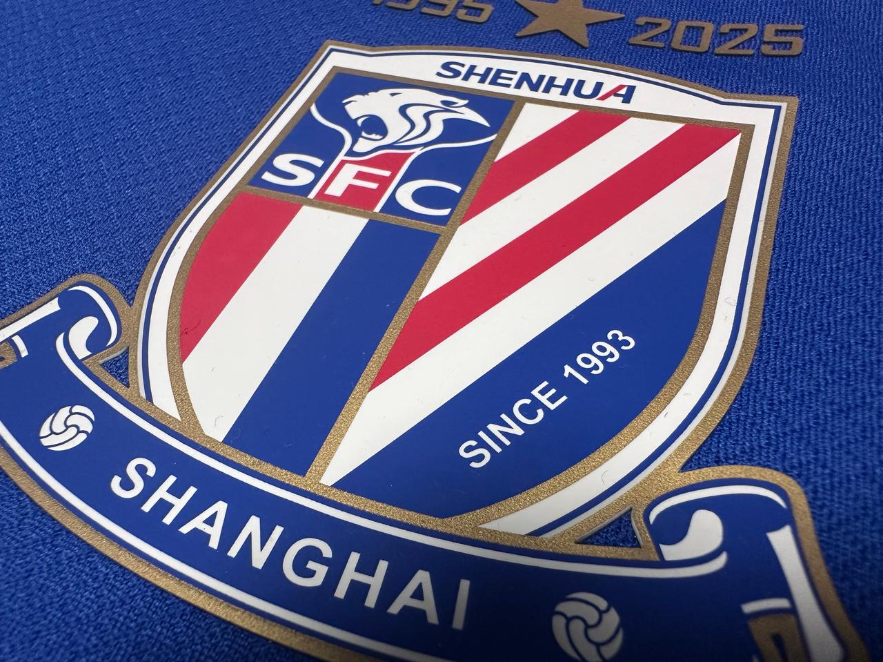 申花夺冠概率还有多少？
海港输球，蓉城打平，本来是千古良机，可是申花还是硬生生错