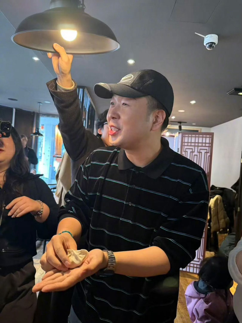 沈梦辰对杜海涛说过最重的话不好笑就露宿街头沈梦辰直言杜海涛脸包头，这话被海涛当成