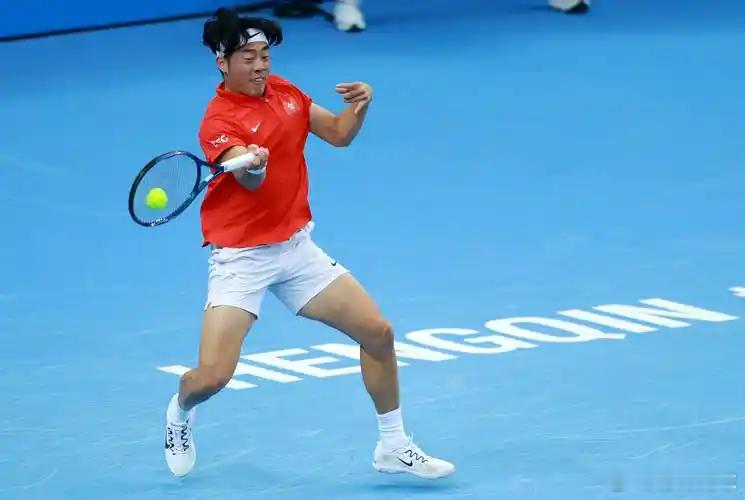 ATP/WTA1000迈阿密今日四位中国选手登场资格赛次轮23:00，黄泽林vs