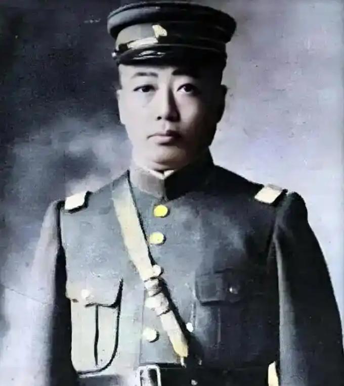杨宇霆挨枪子儿那晚，亲信后来透底：他咽气前撂下一句话，说清了他当初错判张学良的根