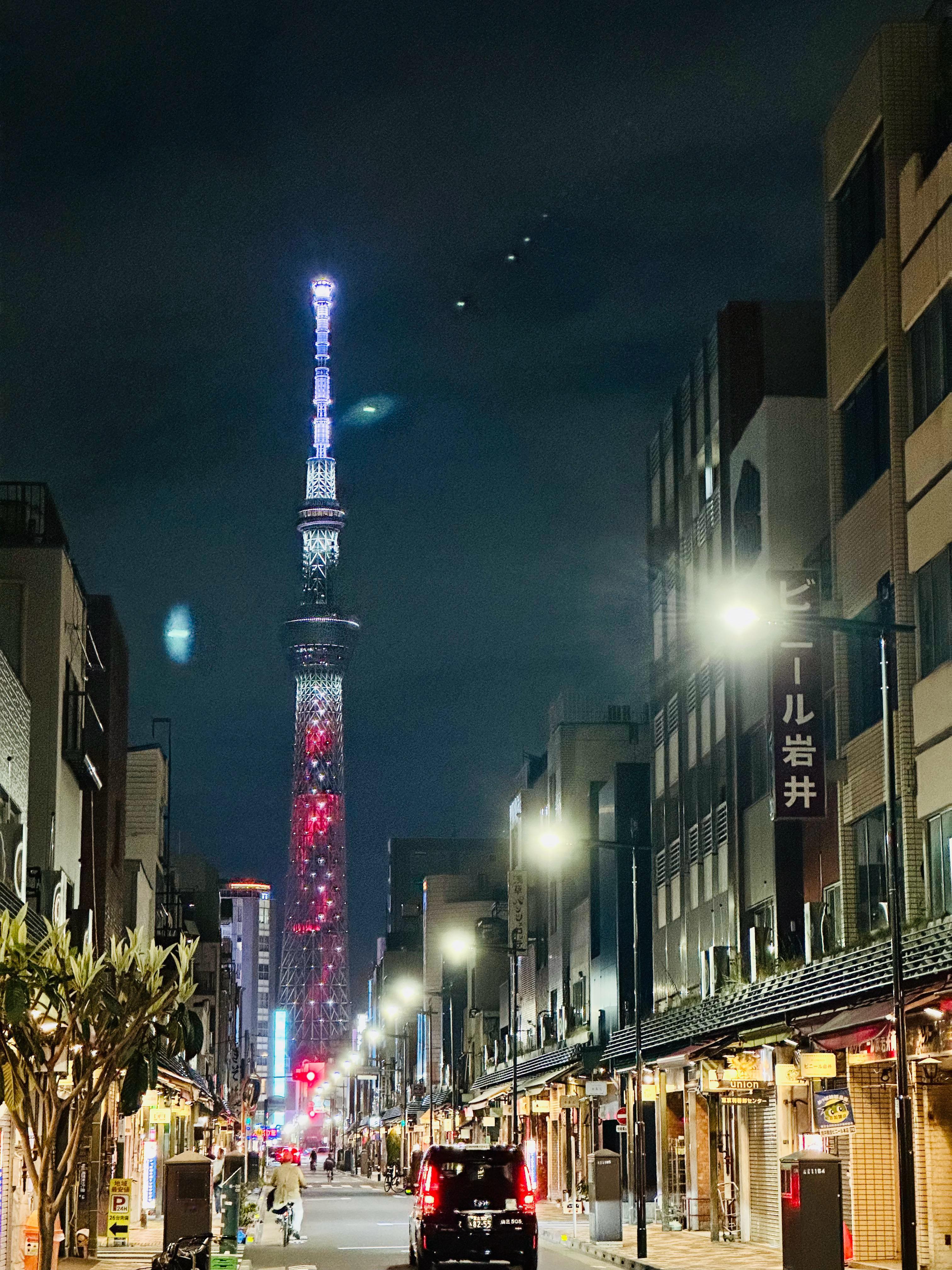 Midnight city walk in Tokyo~ ​​​