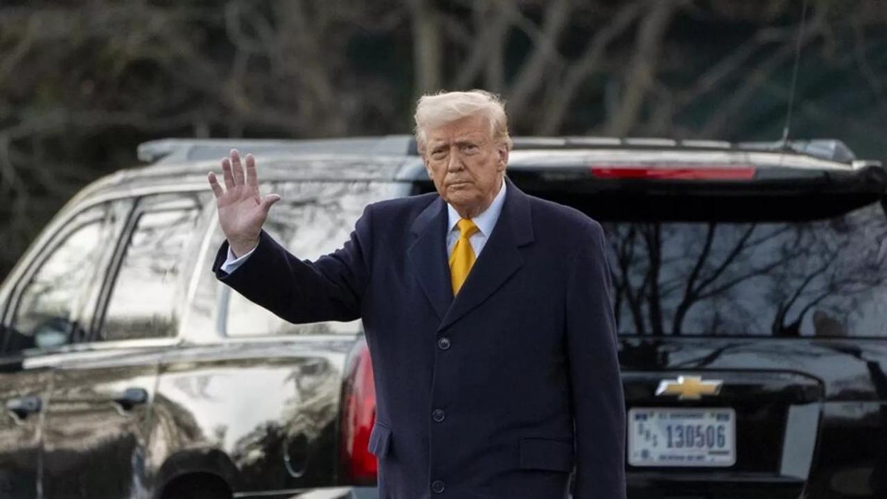 见到泽连斯基后，特朗普已经迫不及待的想要和俄罗斯恢复贸易了：“恢复与俄罗斯的贸易