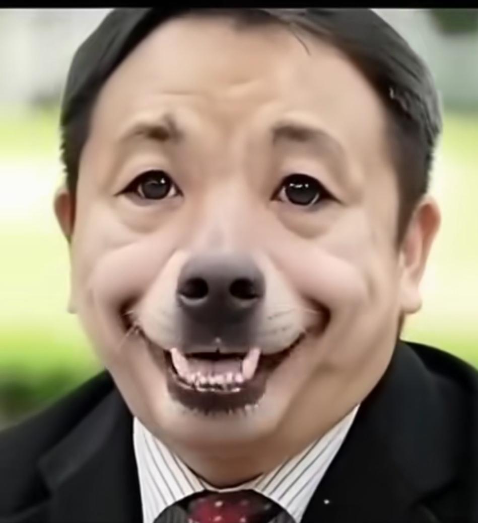 西贝不卖莜面了，卖起了煎饼果子。
2023年营收跌了15%，利润砍半，老顾客回头