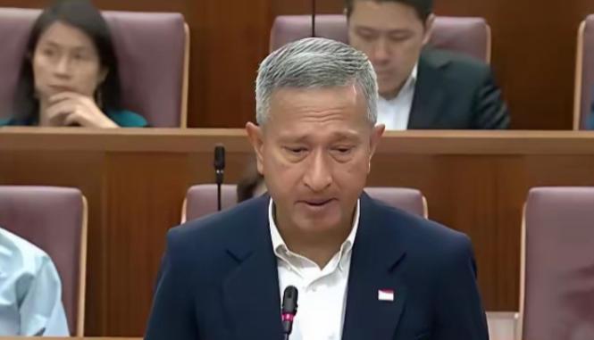 新加坡媒体：以色列很快将被夷为平地！

以色列现在日子是真不好过了。天上那条路，