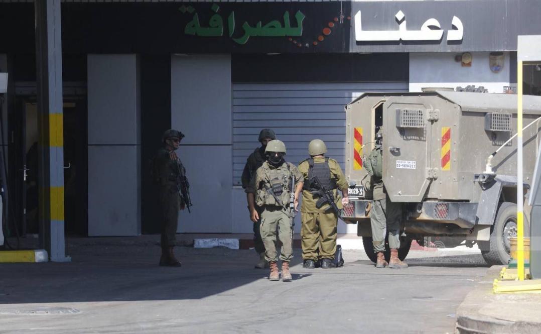 7月9日，以色列国防军大军，突袭了巴勒斯坦约旦河西岸地区东部杰里科市，一家货币兑