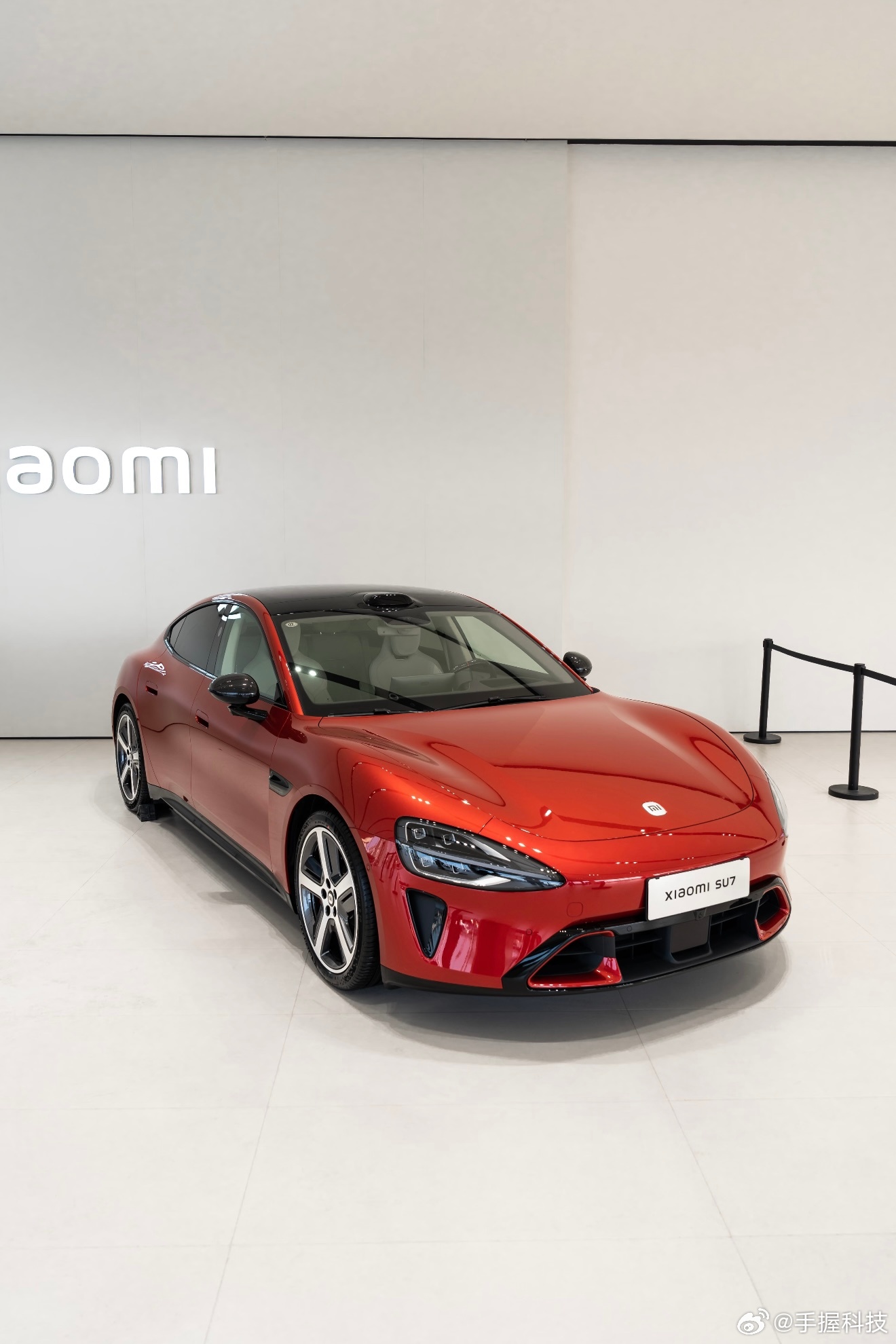 雷军称新SU7是造车5年最新答卷时间过得可真快，没想到小米造车已经五年的，感觉雷