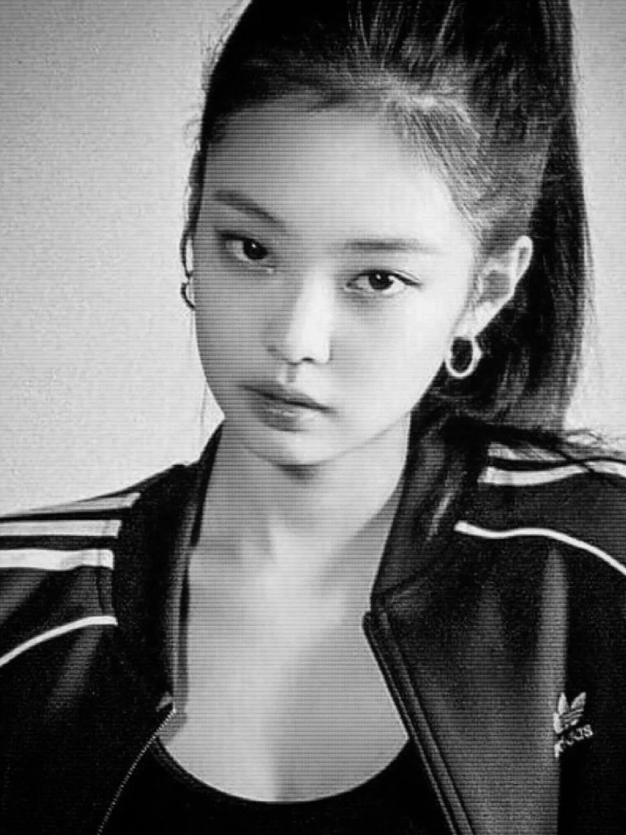 Jennie｜伪装无害的狩猎者Alpha ​​​