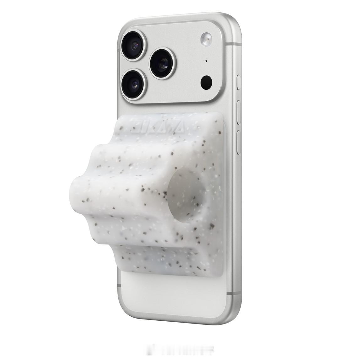 iPhone绝版配件回归 Hikawa Grip & Stand，说白了就是一个