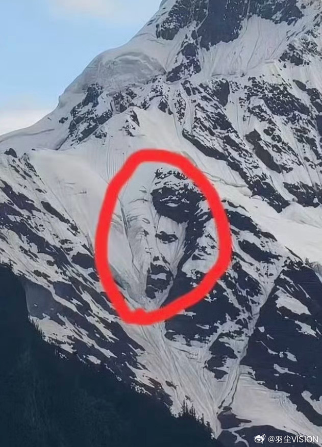 梅里雪山惊现佛得角门将你别说，还真挺像