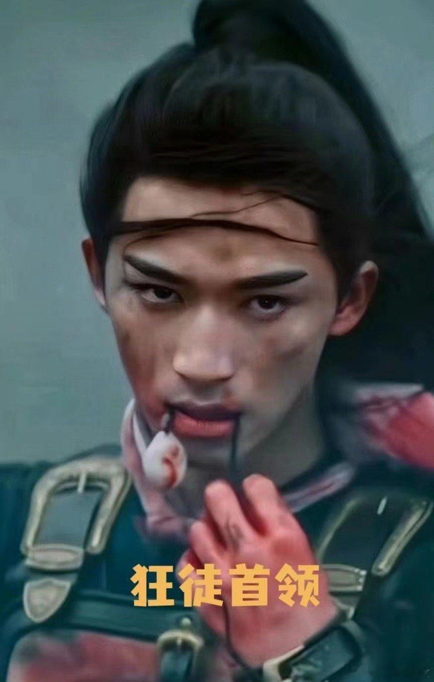 #王星越年龄遭质疑# 不好意思😬火到你了……先是黑时长，又是质疑年龄……就这么