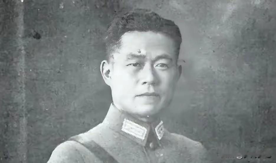 淮海战役漏网中将躲深山娶村姑，不到一年被妻子告发，太解气！
 
淮海战役国民党漏